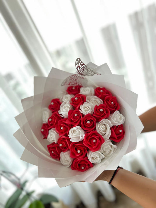 Buchet 35 trandafiri Love & Grace